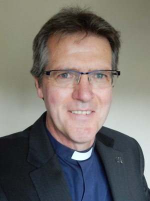 Rev Andrew Lomax